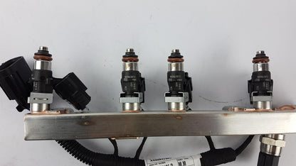 Original FIAT Punto Evo Grande Punto Fiorino Kraftstoff Verteilerrohr 77366354