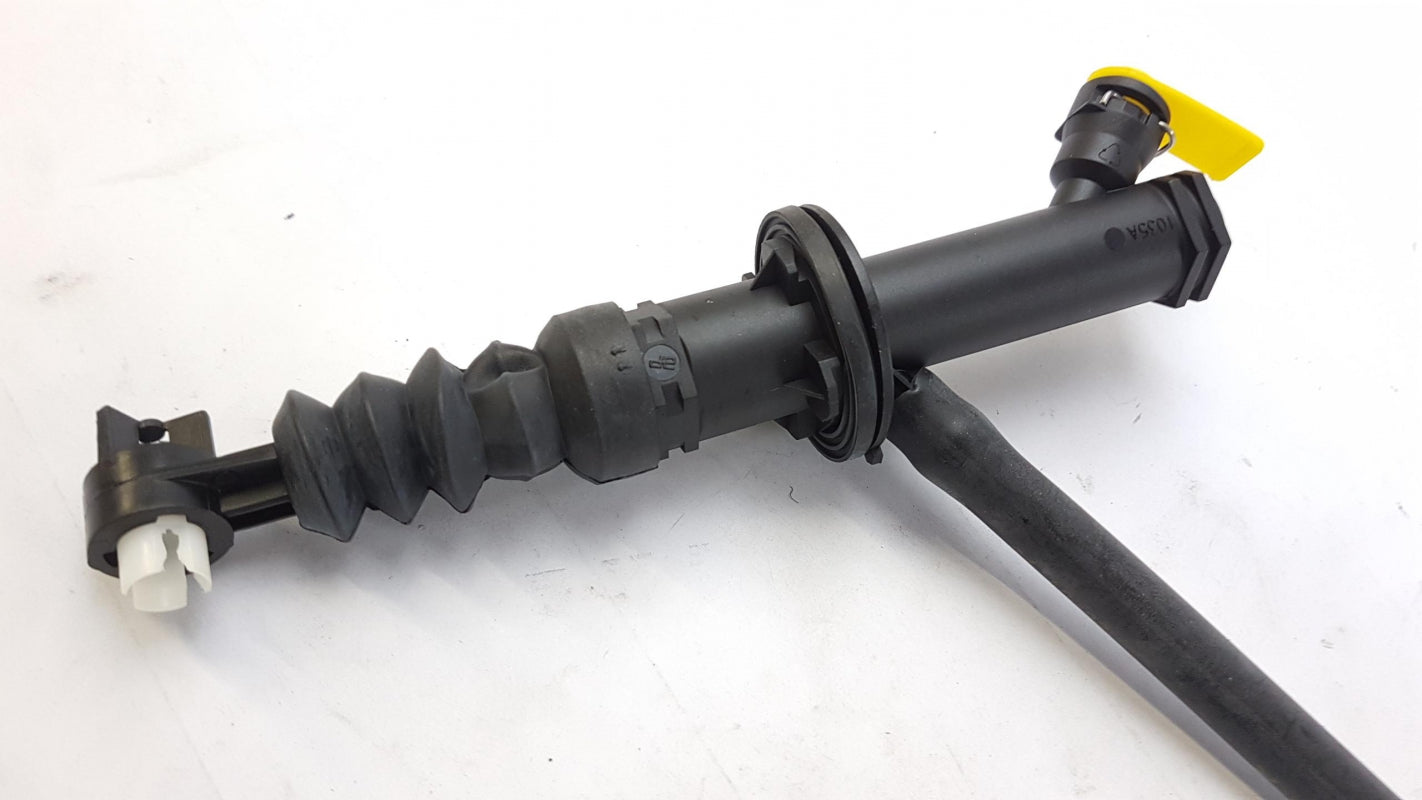 Original OE RENAULT Kupplungsgeberzylinder 8200436139
