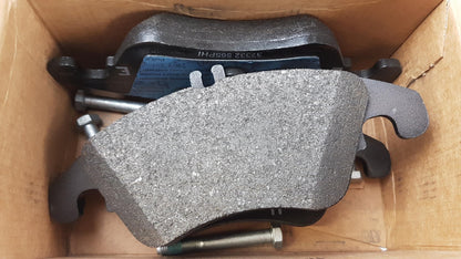 Original OE MERCEDES-BENZ Bremsbeläge A007420752064
