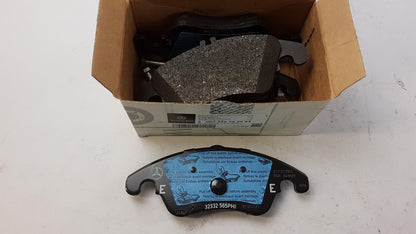 Original OE MERCEDES-BENZ Bremsbeläge A007420752064