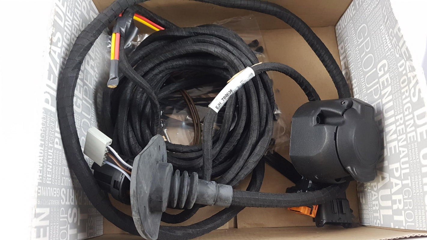 Original OE RENAULT Anhängerkupplung Elektrosatz 8201346653