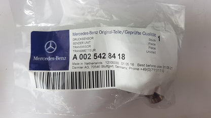 Original MERCEDES-BENZ W164 X164 W203 W251 R171 R230 BKV Drucksensor A0025428418
