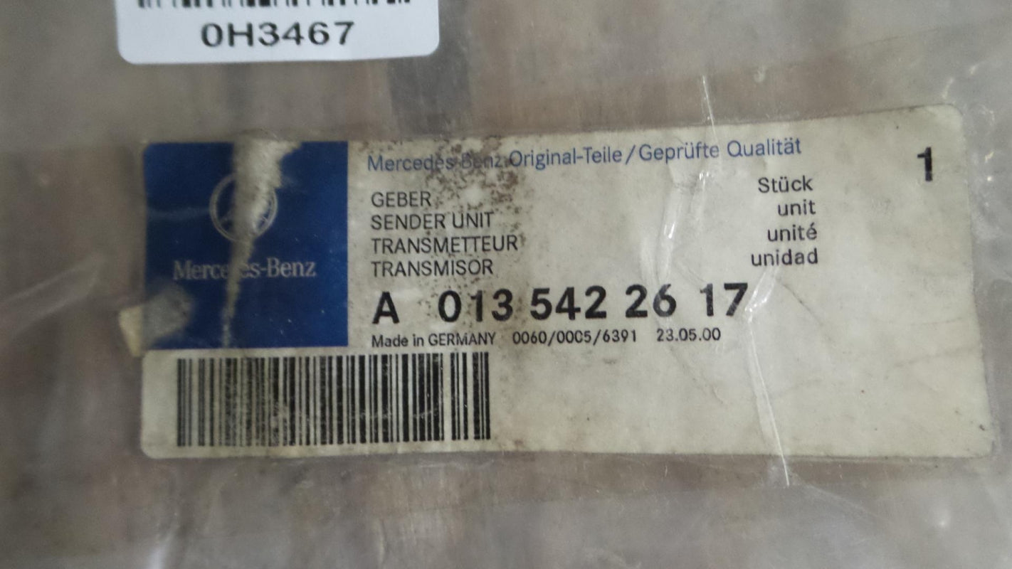 Original MERCEDES-BENZ W638 Tachogeber Geschwindigkeitssensor A0135422617