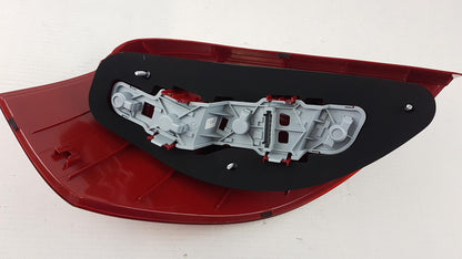 Original MERCEDES-BENZ A-klasse W169 Heckleuchte Rücklicht rechts A1698200464