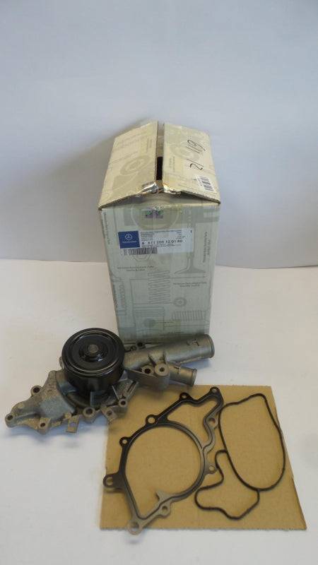 Original MERCEDES-BENZ W163 W202 W203 C209 W210 OM611 Wasserpumpe A611200120180
