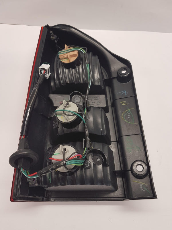 Original NISSAN Pathfinder R51 Heckleuchte Rücklicht rechts 26550EB30C
