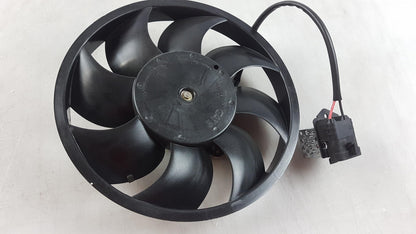 Original OPEL Meriva-A Motorkühlung Lüfter mit Motor rechts 13130034