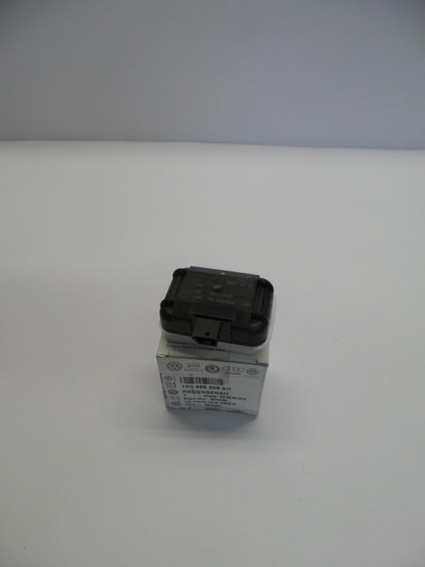 Original VW Amarok Touareg Touran Jetta SKODA Rapid Yeti Regensensor 1K0955559AH