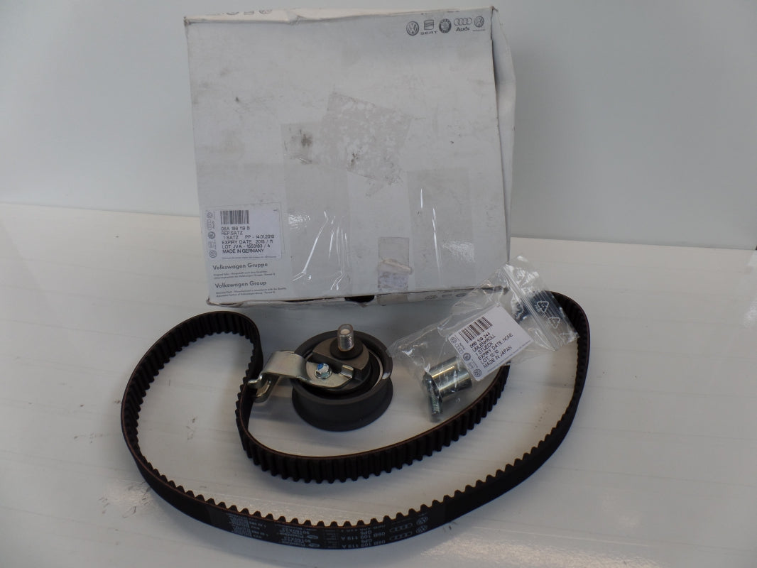 Original AUDI A3 TT VW Golf Sharan SKODA Octavia 1.8T Zahnriemensatz 06A198119B