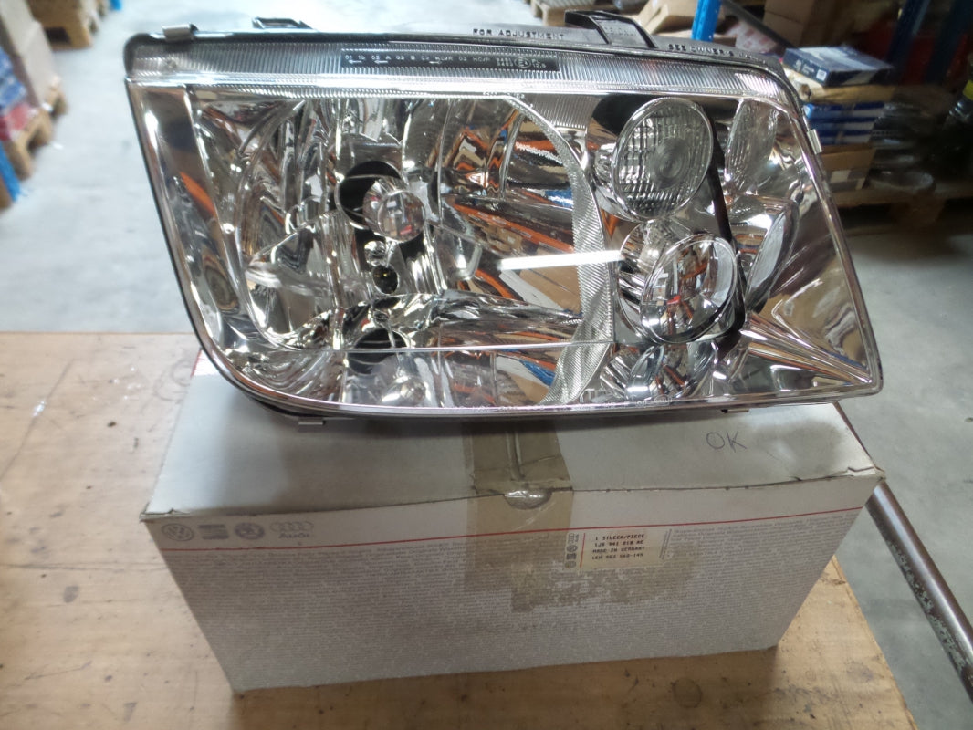 Original VW Bora Halogen Doppelscheinwerfer Frontlicht rechts 1J5941018AE