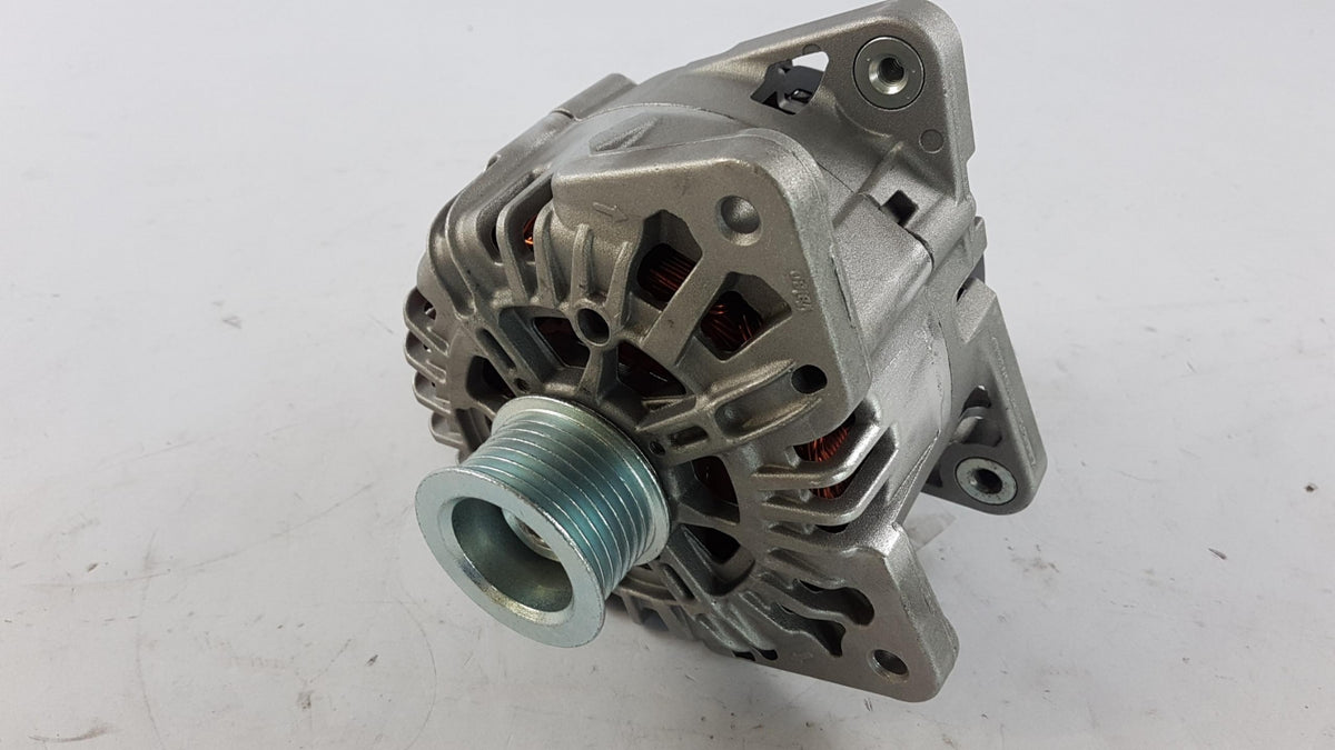 Original OE RENAULT Lichtmaschine 7711497533