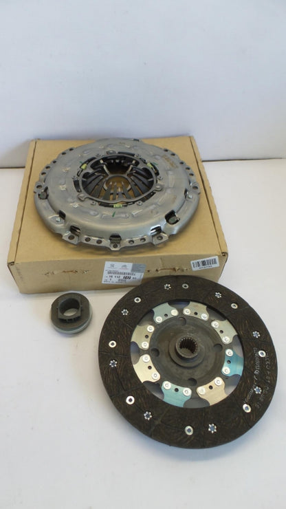 Original PEUGEOT 308 407 CITROEN C4 C5 C8 2.0 HDi Kupplungssatz 1611271780