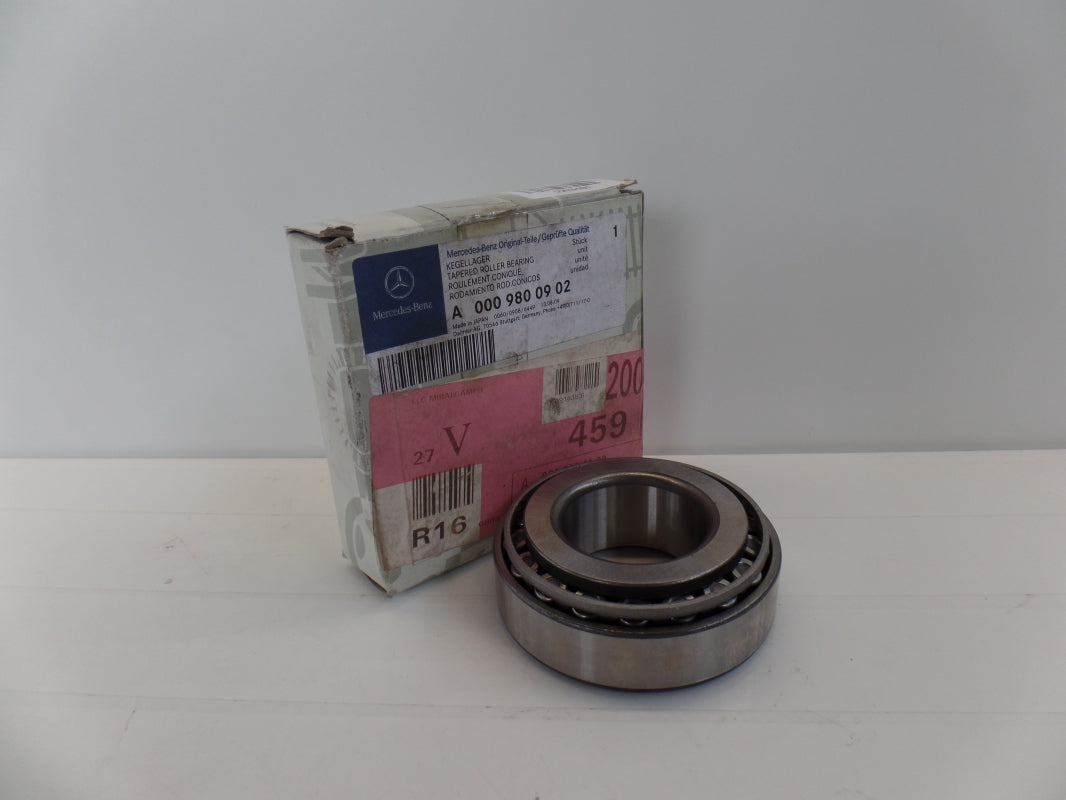 Original OE MERCEDES-BENZ Lager A0009800902