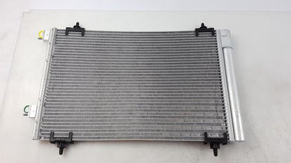 Original PEUGEOT 307 308 CITROEN C4 DS4 Berlingo Klimakondensator 6455GK