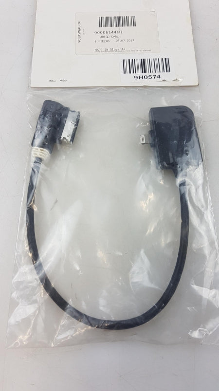 Original Volkswagen Adapter Ladekabel für iPhone/iPod/iPad 000051446Q