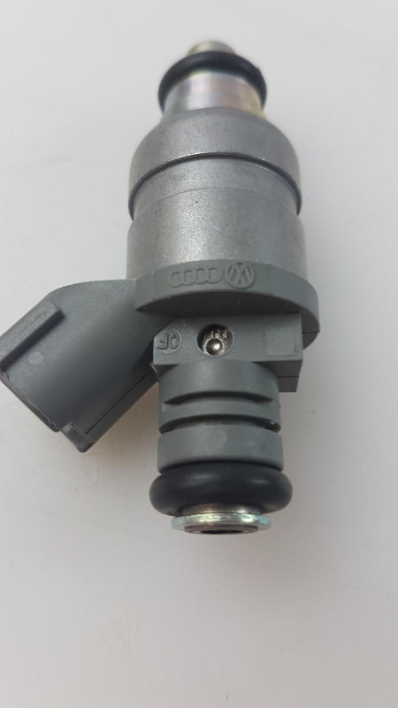 Original AUDI A3 8P VW Caddy 2K Einspritzventil Einspritzdüse 1.6 06A906031BT