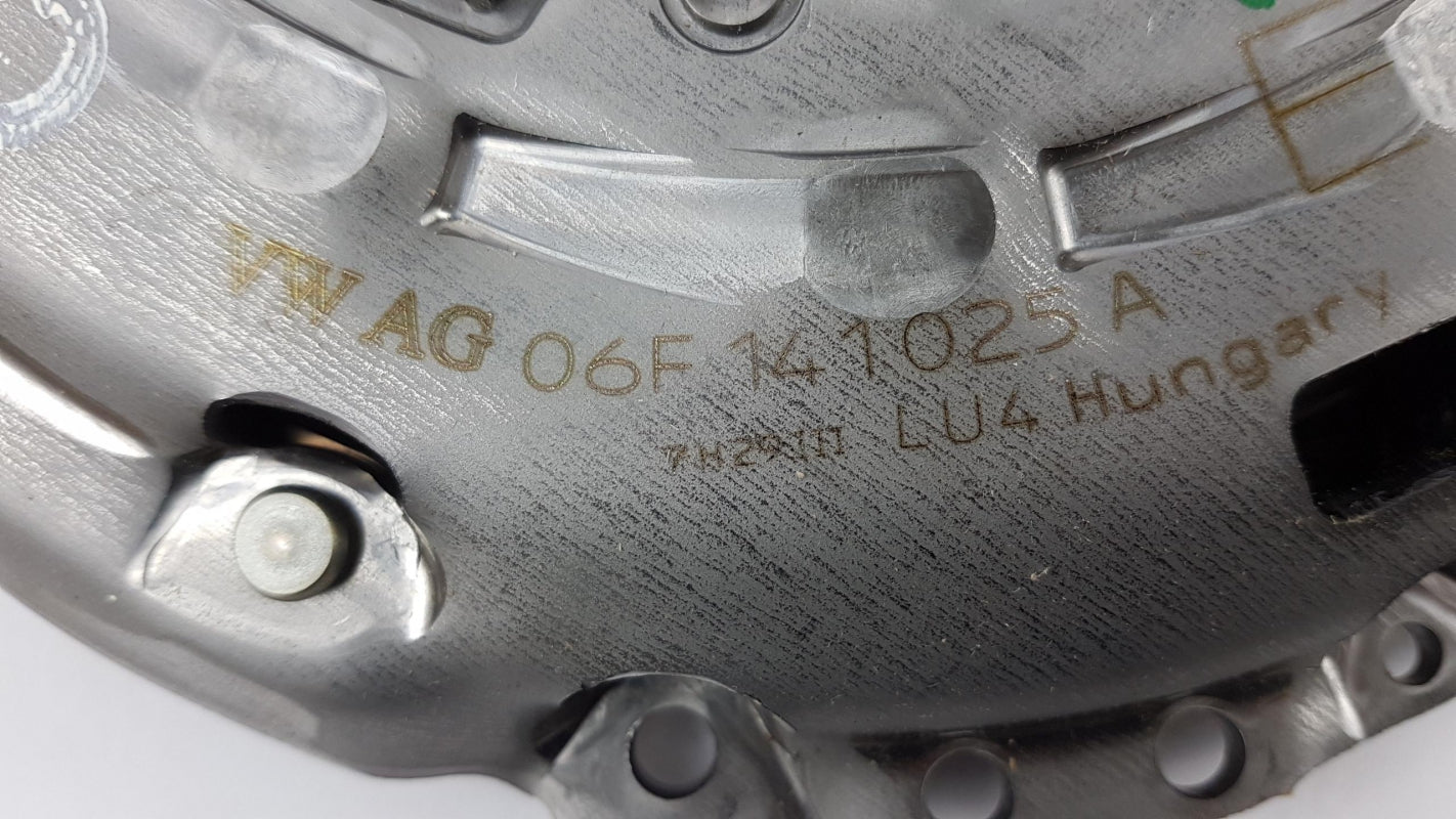 Original AUDI A1 A3 TT VW Eos Golf Passat 2.0TFSI Kupplungssatz 06F141015CX