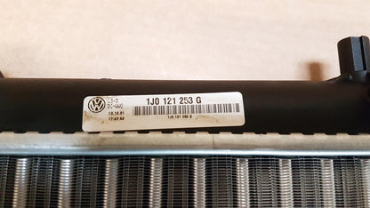 Original OE Volkswagen Wasserkühler 1J0121253G