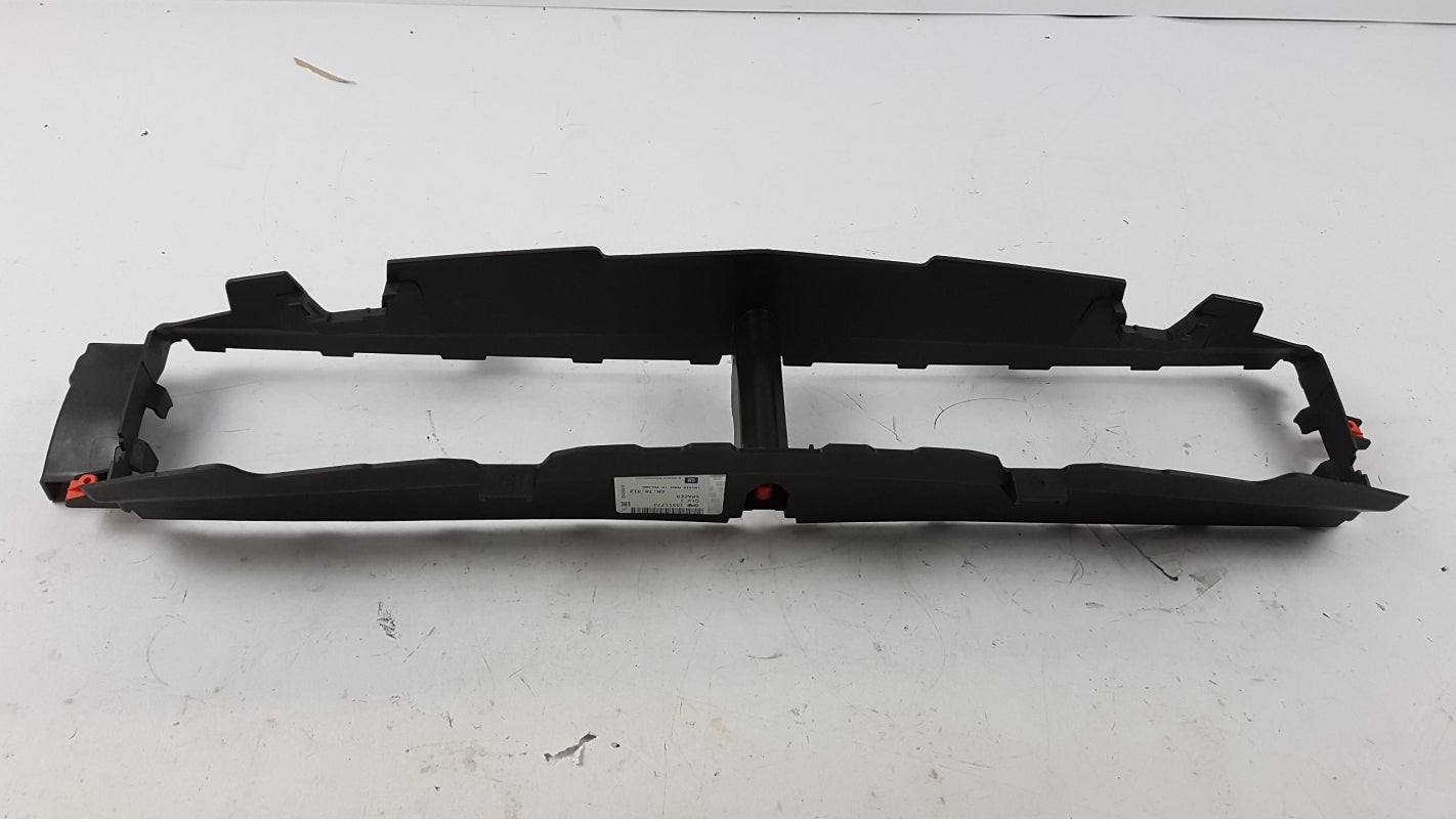 Original OE OPEL Lüftungsgitter Halter 13311773