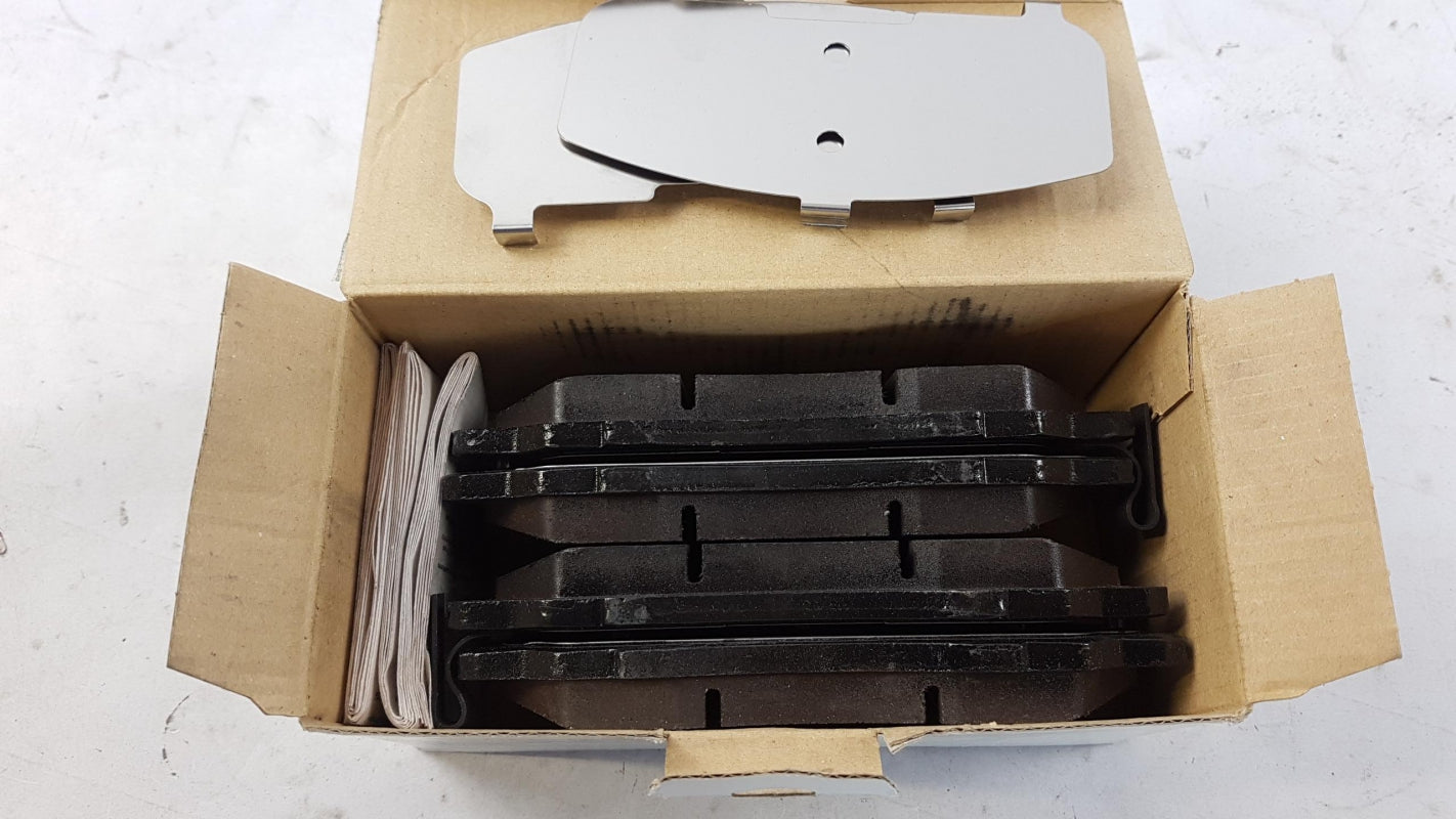 Original OE OPEL Bremsbeläge 95599732