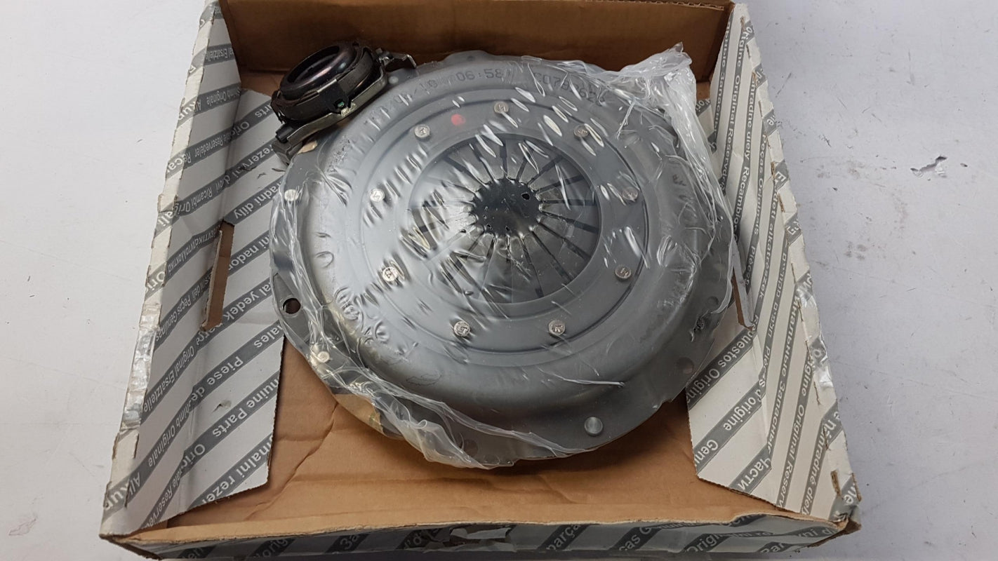 Original FIAT Punto Doblo LANCIA Ypsilon Musa 1.3JTD Kupplungssatz 71791804