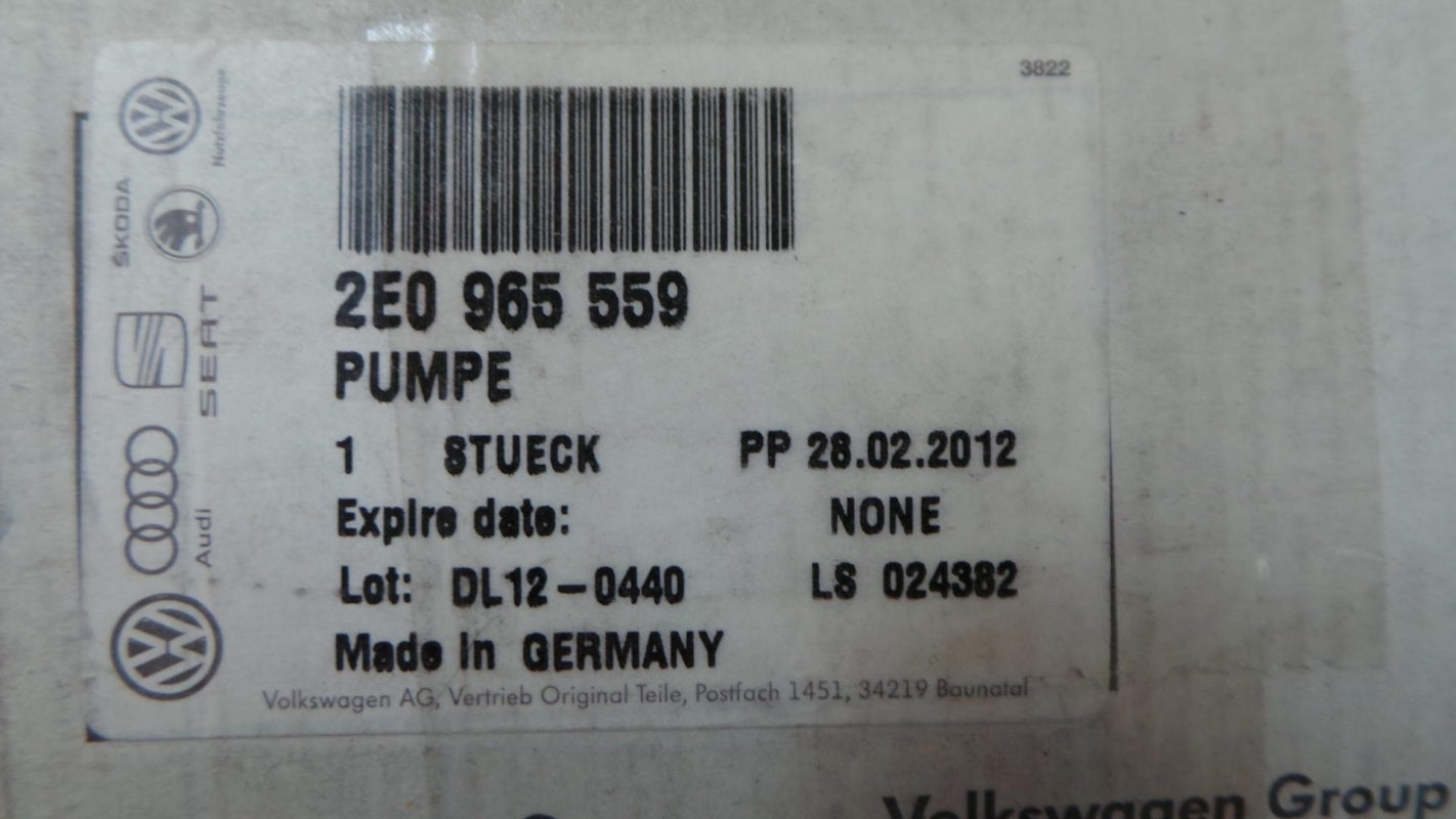 Original VW Crafter '06- 2.5TDI Zusatzkühlmittelpumpe 2E0965559