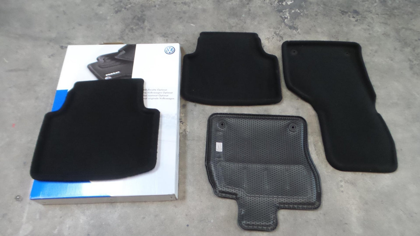 Original VOLKSWAGEN Passat 2015 Fußmattensatz 4 St Schwarz 3G1061445AWGK