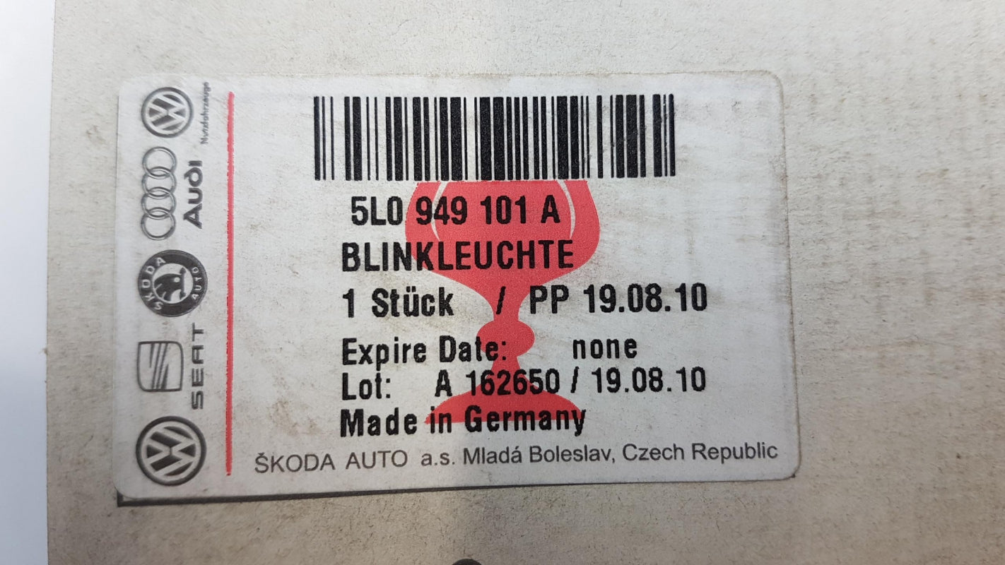 Original SKODA Yeti Blinkleuchte + Standlicht links 5L0949101A