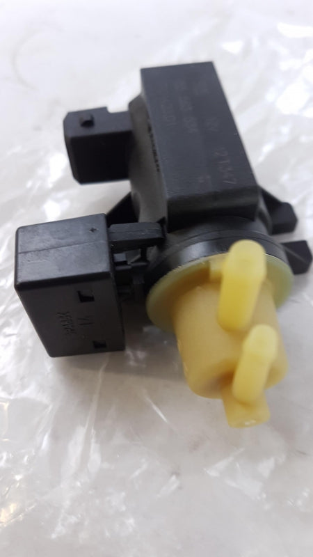 Original OPEL Astra Meriva Zafira 1.3 1.9 CDTi Turbolader Druckwandler 55563534