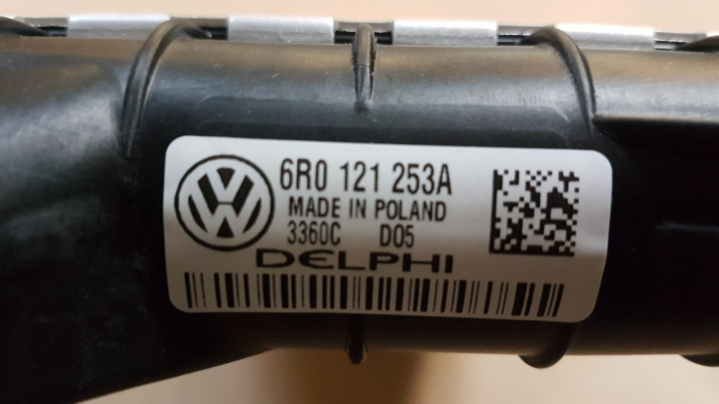 Original AUDI A1 (8X) VW Polo (6R) SKODA Fabia Rapid Wasserkühler 6R0121253A