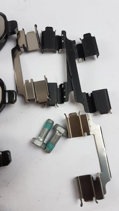 Original FIAT Nuovo Scudo 2007-2016 Bremsbeläge Bremsklötze Vorne 9467548988