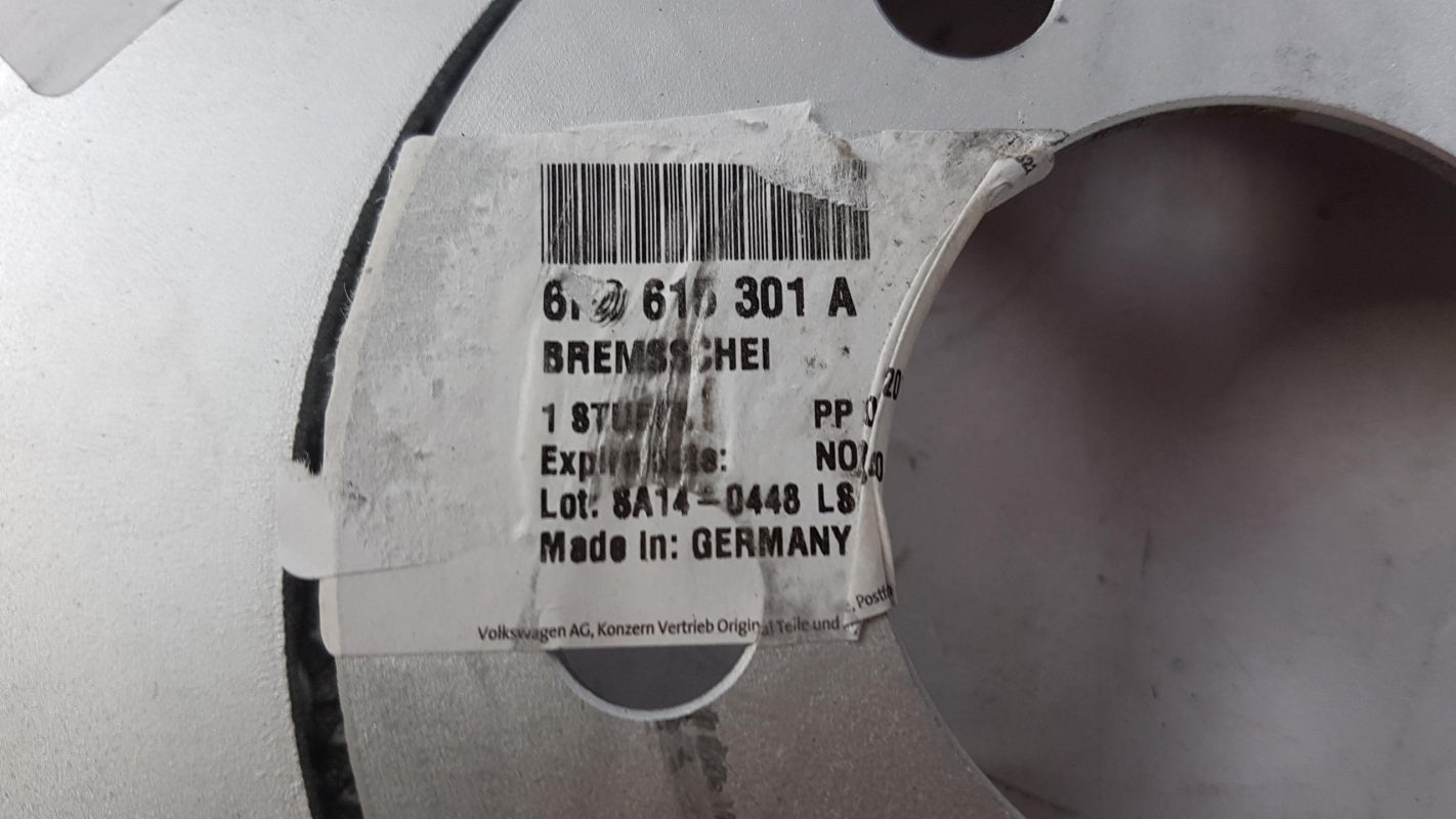 Original AUDI A1 VW Golf Polo SKODA Fabia Bremsscheibe 1-Stück vorne 6R0615301D