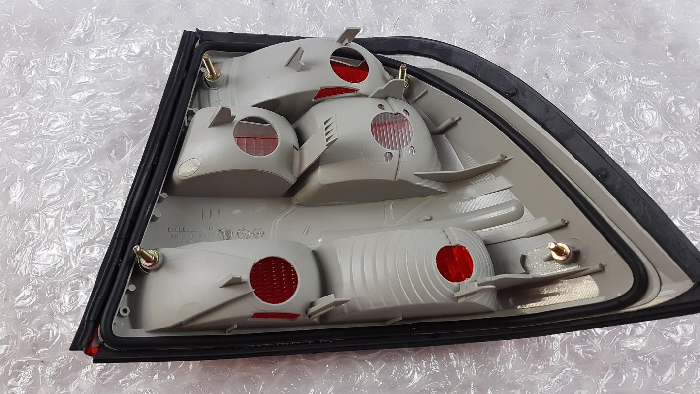 Original OE OPEL Heckleuchte 90512715