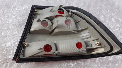 Original OE OPEL Heckleuchte 90512715