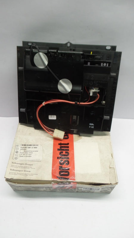 Original VW Touareg Aschenbecher + Zigarettenanzünder satinschwarz 7L6857961D9B9