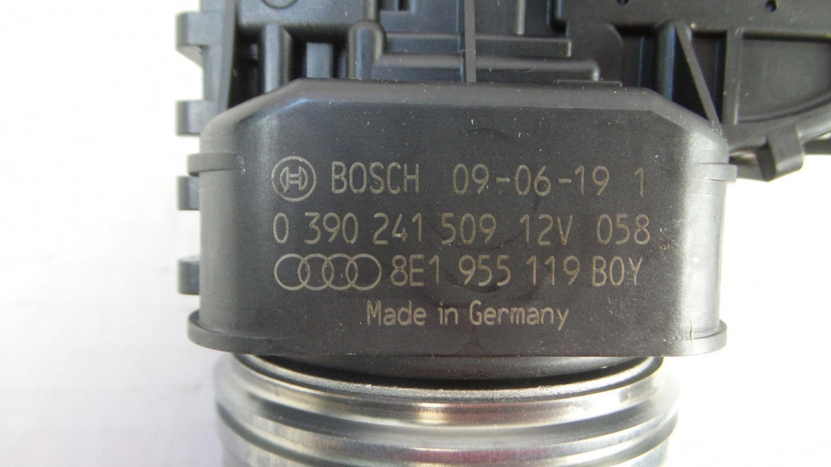 Original AUDI A4 RS4 (B6 B7) SEAT Exeo Wischermotor vorne 8E1955119
