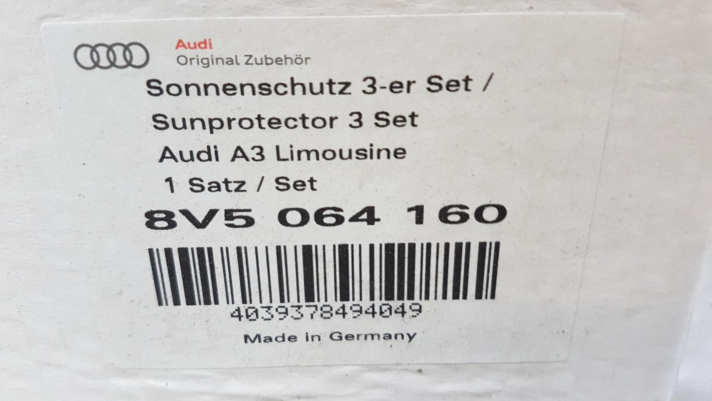 Original AUDI A3 Sonnenschutz für Heck- und Seitenscheibe 3-teilig 8V5064160