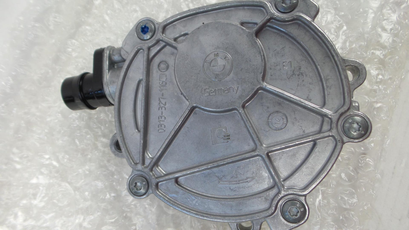 Original BMW E60 E87 E90 E92 (N43 Motor) Vakuumpumpe 11668674915