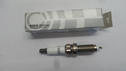 Original BMW 5'-7' X5 X6 ROLLS ROYCE RR4-RR6 (N63 N73 N74) Zündkerze 12120037580