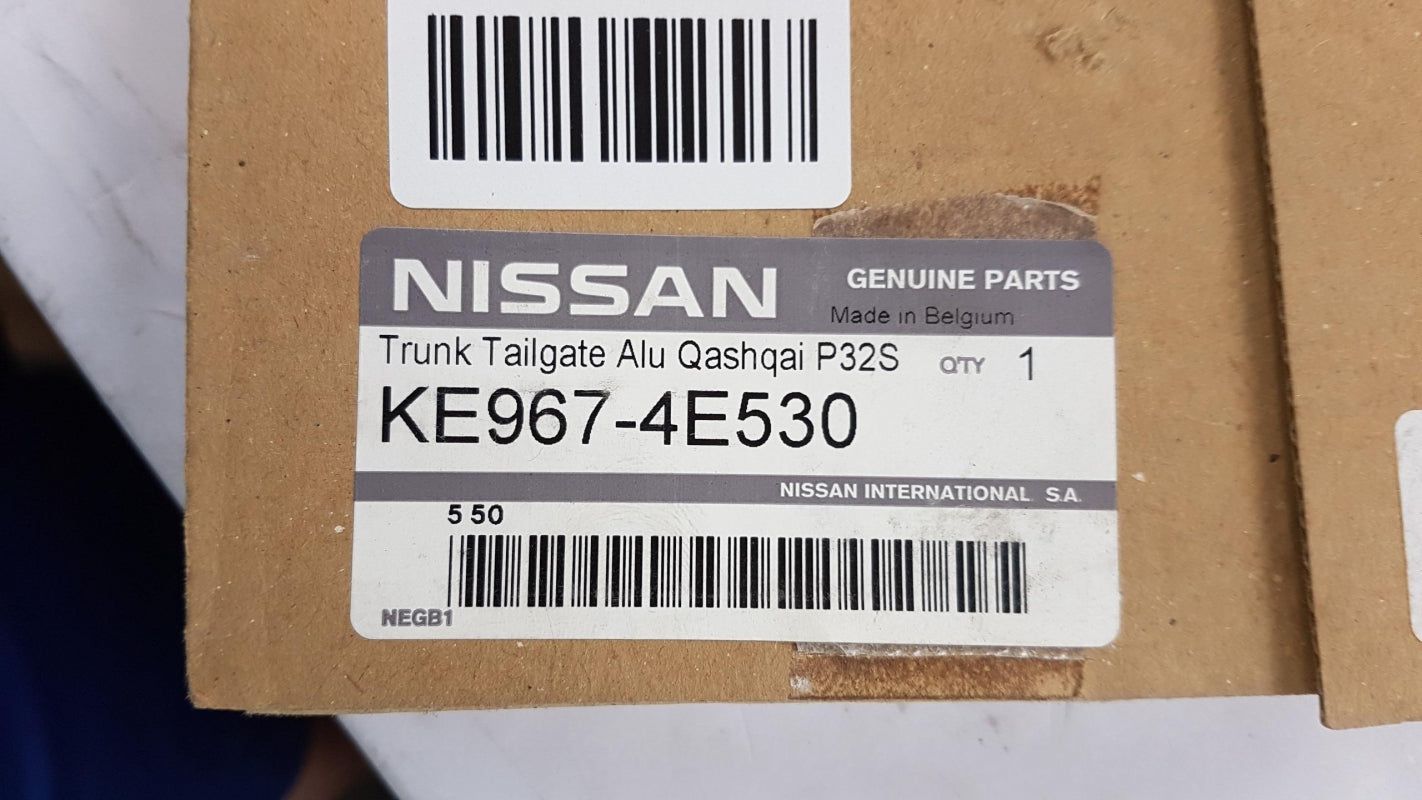 Original NISSAN Qashqai II 2013 > Stoßstangen Zierleiste KE9674E530