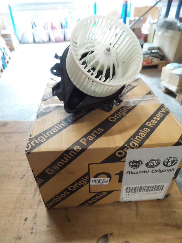 Original FIAT Punto '99-'10 Doblo '00-'16 Innenraumgebläse Elektromotor 71735484