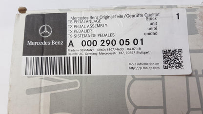 Original MERCEDES-BENZ W204 X218 W212 Pedalauflagen Sport Edelstahl A0002900501