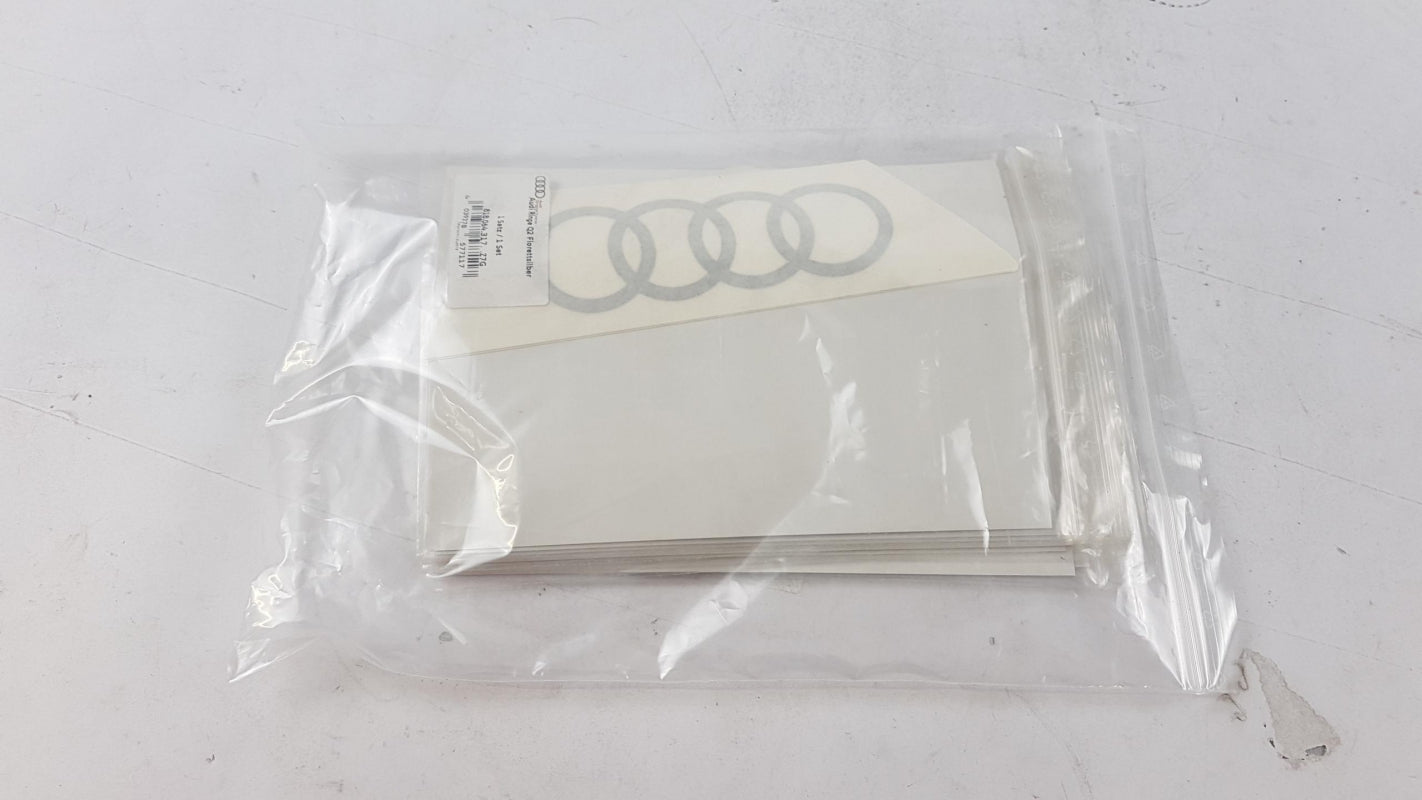 Original OE Volkswagen Emblem Plakette 81B064317Z7G