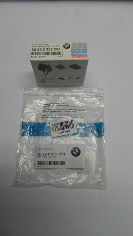 Original BMW i Logo USB Speicher Stick 16Gb Aluminium Matte 80292352224
