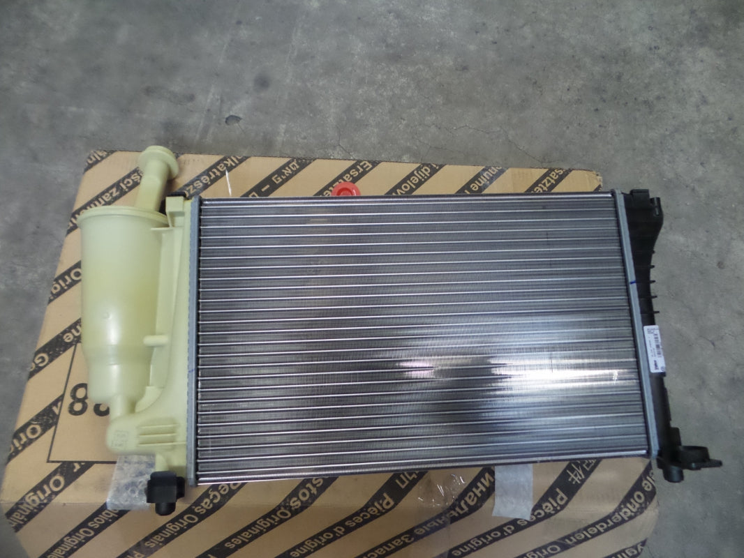 Original OE FIAT water cooler 51773189 