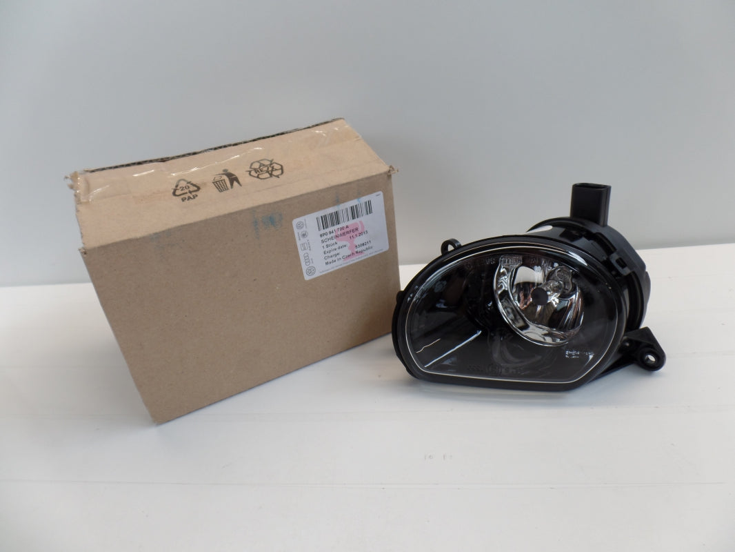 Original AUDI A3 Q7 Halogen Nebelscheinwerfer rechts 8P0941700A