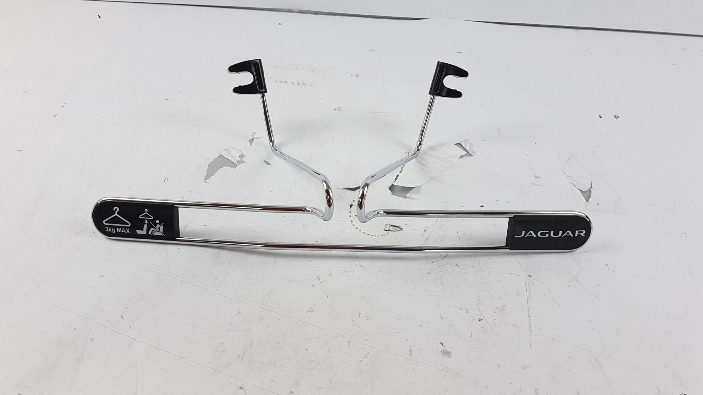 Original JAGUAR F-Pace XE XF XJ Kleiderbügel T2H7759