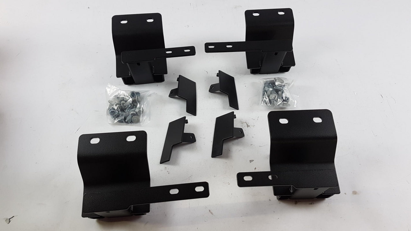 Original JAGUAR E-Pace X540 2017 > Halterungssatz für feste Trittstufen J9C14064