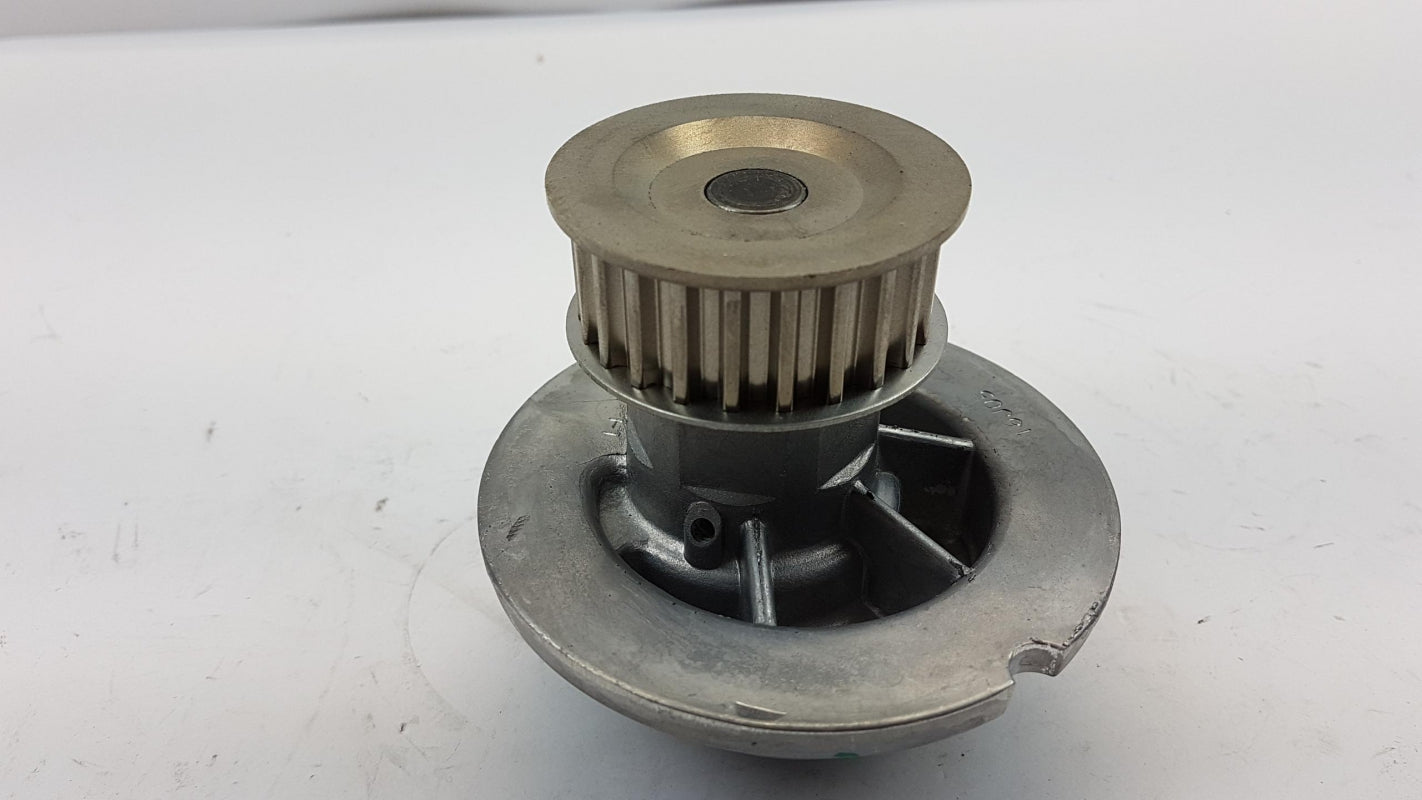 Original CHEVROLET DAEWOO Lacetti Nubira Optra Wasserpumpe 96499089