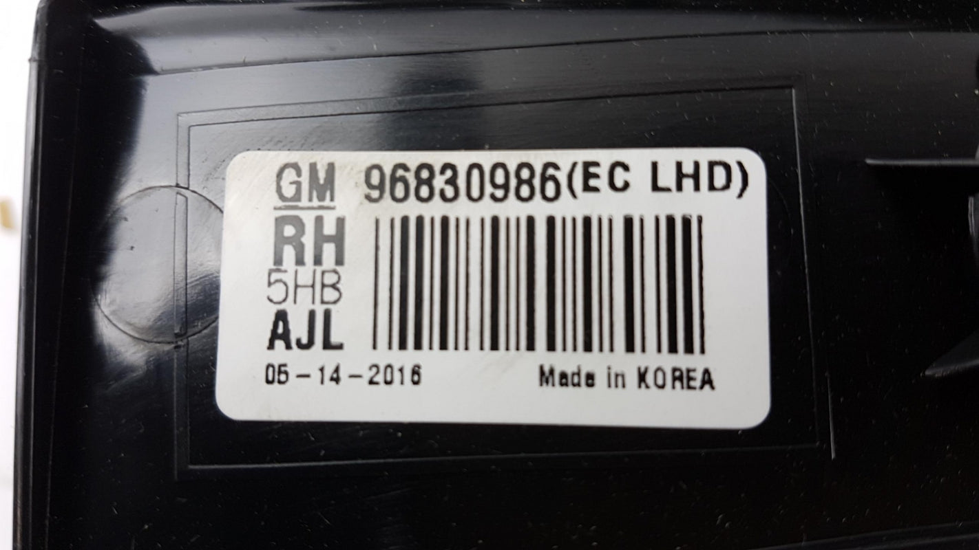 Original CHEVROLET Aveo T300 Heckleuchte Rücklicht rechts 96830986